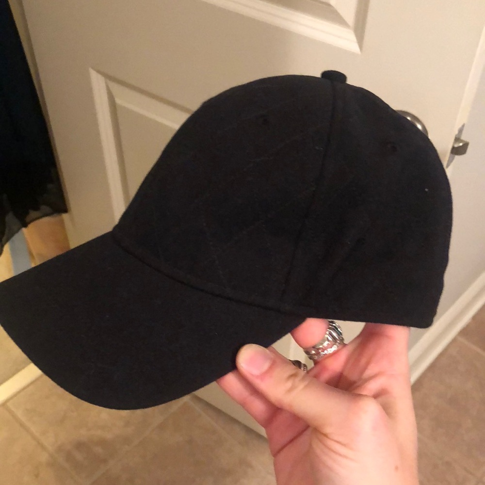Lululemon wool black baseball hat